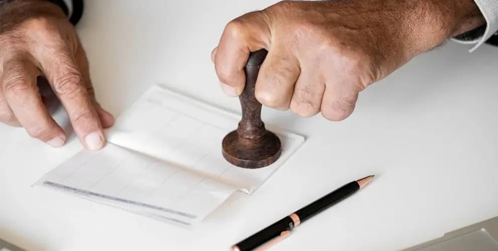Tipps zur Kontaktaufnahme mit Lizenzanbietern für eine erfolgreiche Gewerbe-Lizenzsuche