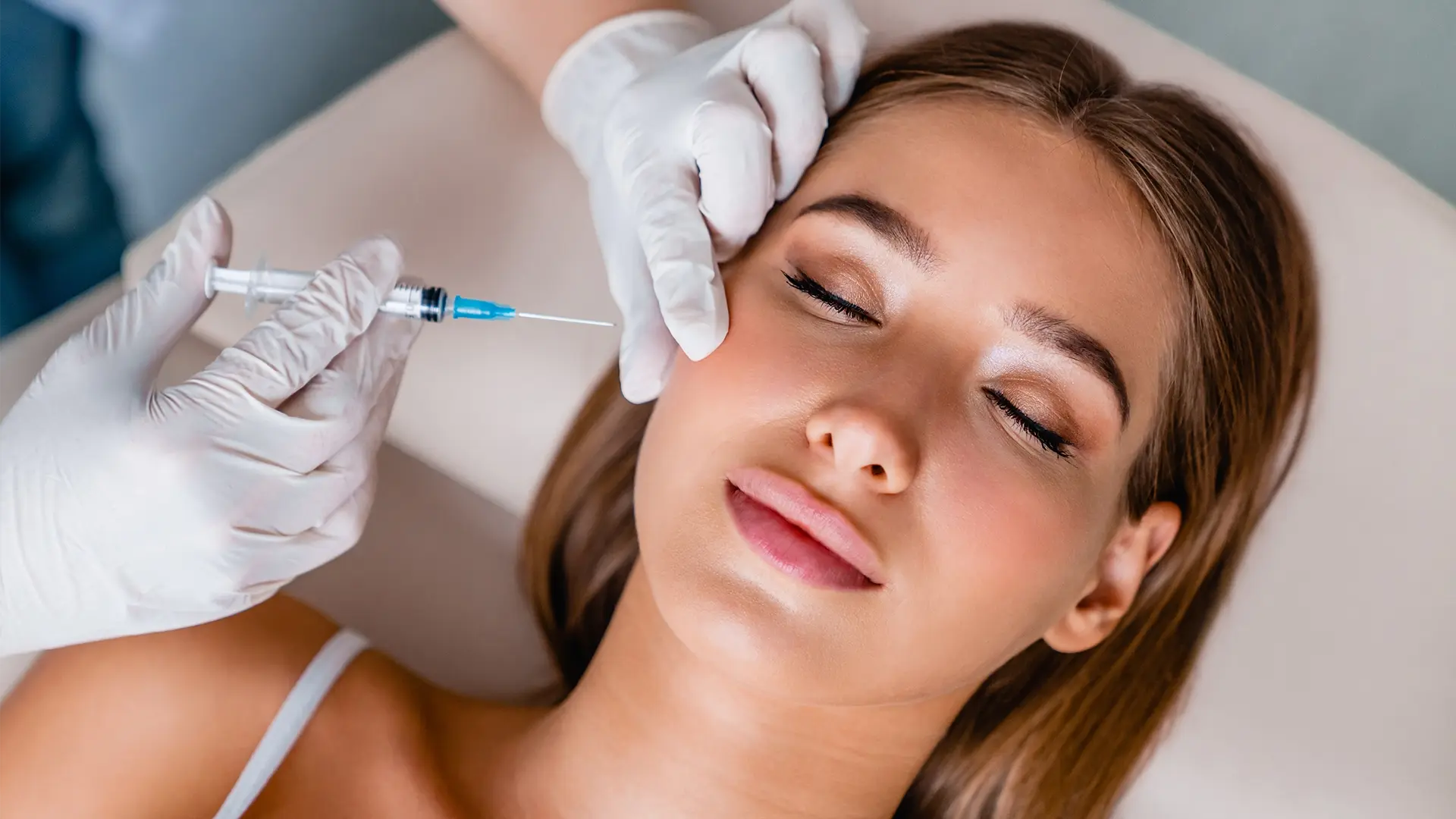 Juvaderm – Dermal Filler für Gesicht und Lippen bei MorySkin