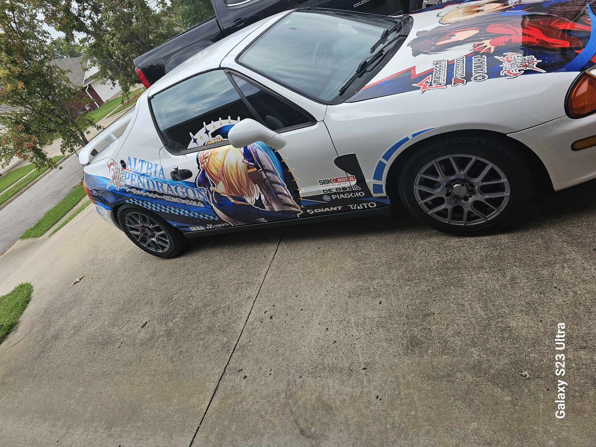 Anime on Car: Wie Sie mit einer Itasha-Folierung alle Blicke auf sich ziehen