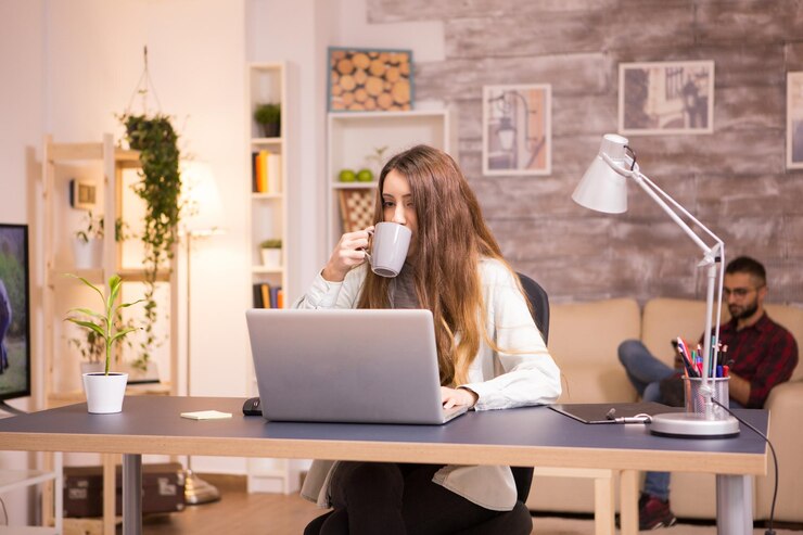 Entdecke die besten Minijob von Zuhause bei Coco257 mit digitalen Aufgaben und Produkttests