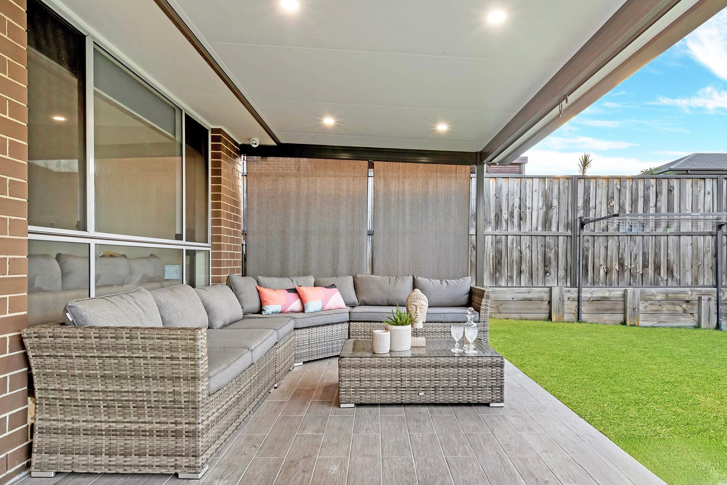 Markise für Terrassenüberdachug – Bringen Sie mehr Wohnkomfort nach draußen