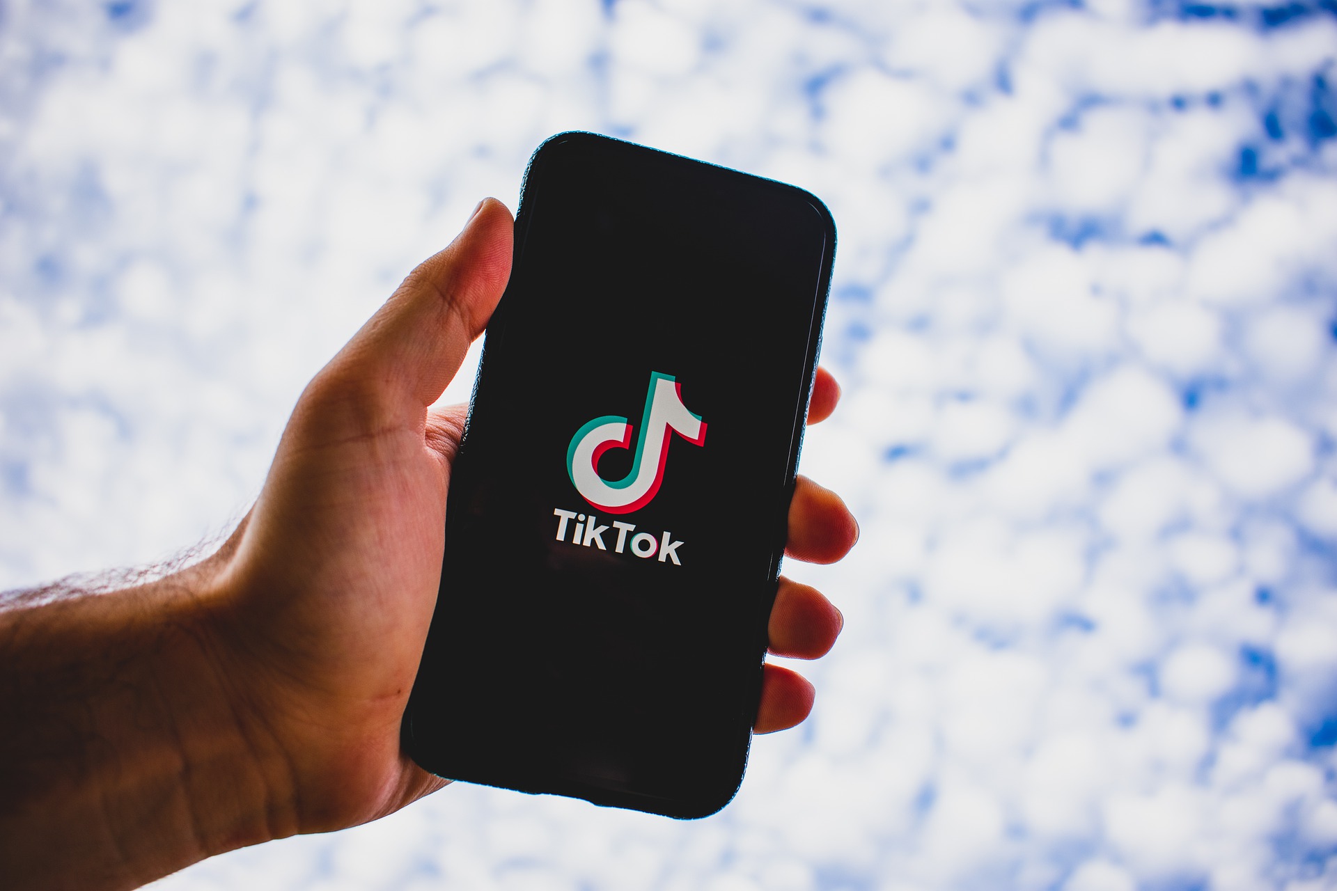 Die Rolle von TikTok Follower kaufen in Ihrer Wachstumsstrategie – FollowersHive