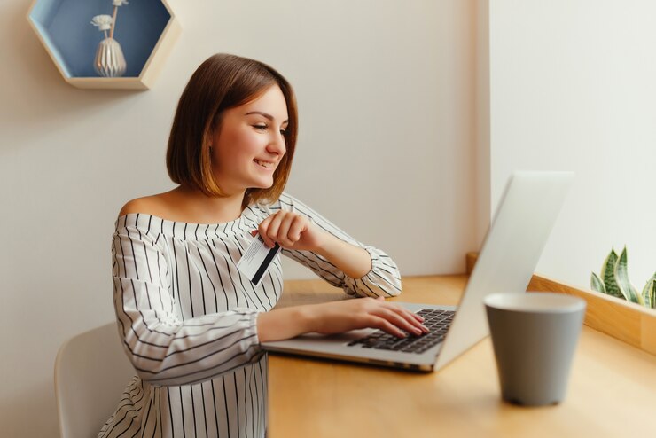 Entdecke die besten Minijob von Zuhause bei Coco257 mit digitalen Aufgaben und Produkttests